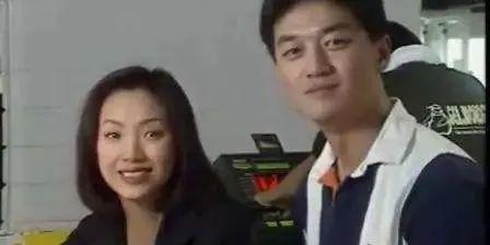 wenno:李亚鹏官宣再婚生子，王菲这波惨败？别天真了