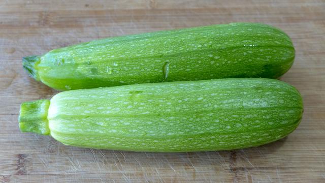 过年吃腻了大鱼大肉，推荐10道“刮油菜”，5分钟上桌，清爽解腻