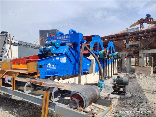 福建挖斗式洗砂机图片的简单介绍