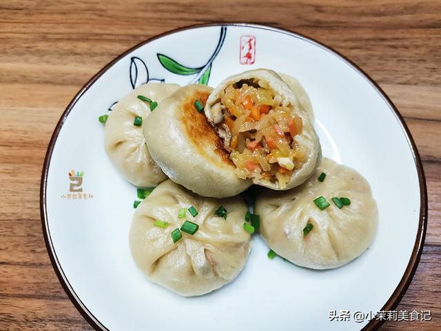 立夏后，阳气易损耗，建议多吃“3红3白1黑”，升阳驱寒轻松度夏