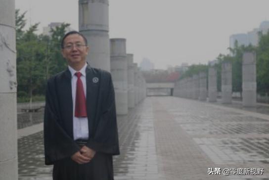 刘宏伟律师谈培养孩子的三狠