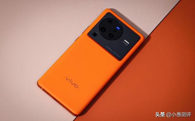 vivo X80 Pro深度体验一天以后，聊聊自己的使用感受