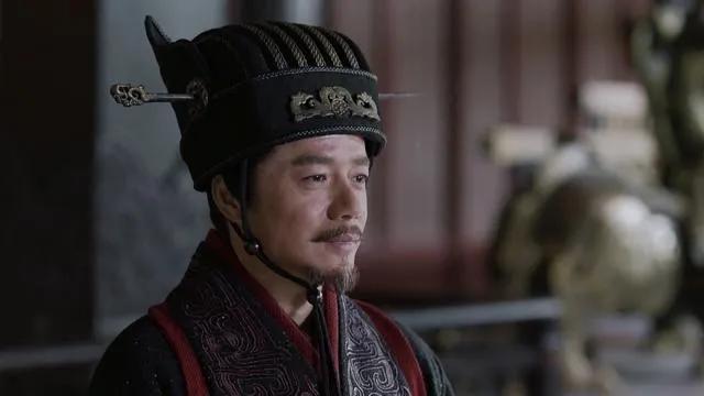 秦始皇嬴政从出生到继位再到掌权的过程