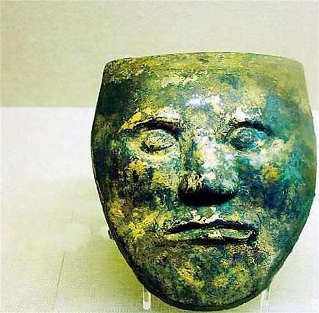 1969年，广西一山村挖出一口棺材，郭沫若为何气得连叹三声？