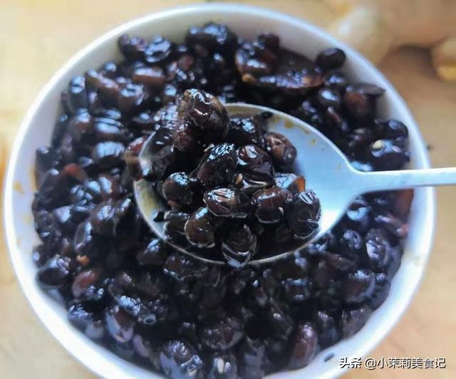 “春食甘，病不沾”，建议春天常吃：3黄2黑2白，应季而食多受益