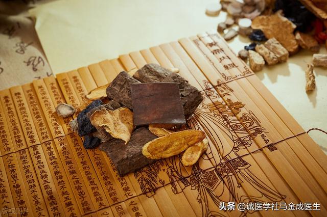 头晕该降血压？还是补气血？一方子加1味药，化痰止眩，告别头晕