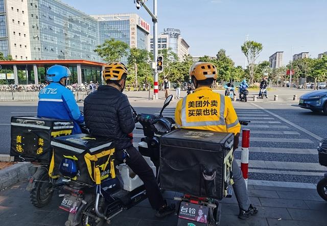 2022刚开年，中国出现了三支队伍！年轻人的出路在哪里？