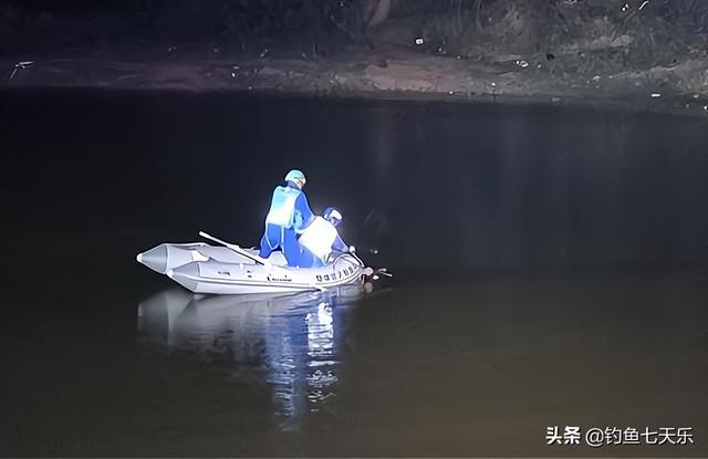 云南楚雄：大鱼把鱼竿拖走，钓鱼男子下水去追，再也没能上来
