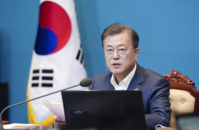 文在寅离任讲话：终于卸下重担，祝愿每一位国民生活幸福