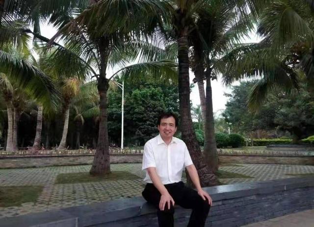 半夏私语时txt下载（半夏私语时txt下载作者苏寞）