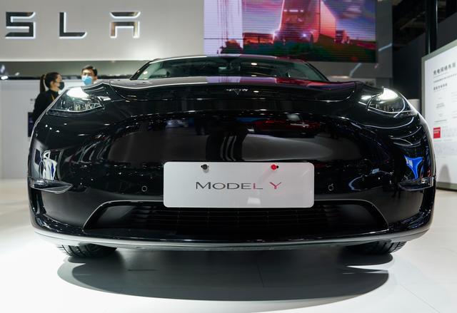 新能源汽车闪亮第四届进博会