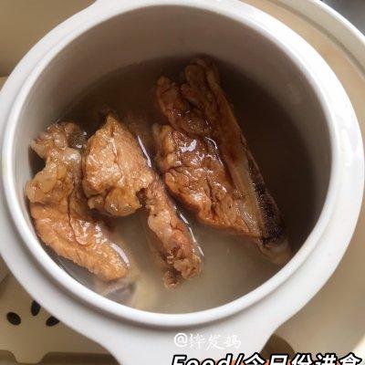 这道排骨煲仔饭，最适合宝宝吃