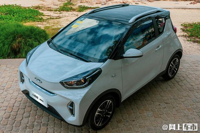 奇瑞小蚂蚁新车型上市！增粉/紫外观配色，颜值更高，6.69万起售