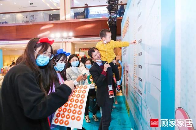 这条亲子广告让人破防了