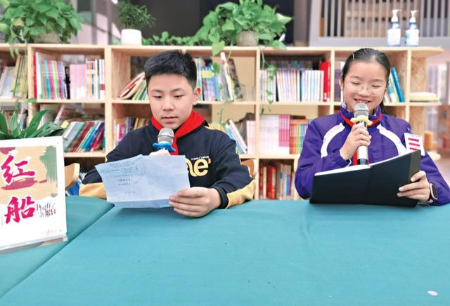 每日一画“心智课表”亲子打卡看新闻，家校联手上好一堂“大思政课”|同上一堂思政课