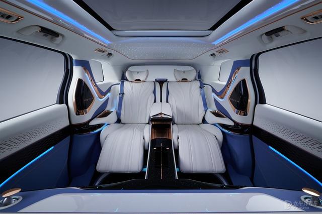 2021广州车展：岚图全新MPV车型正式亮相