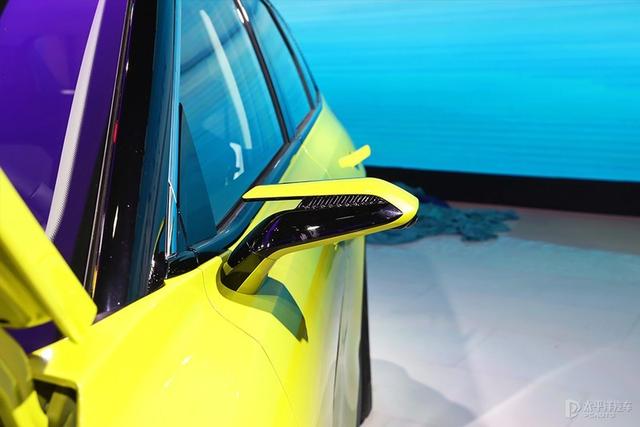 10万出头就有华为鸿蒙系统和整车OTA升级 是谁家造车这么内卷？