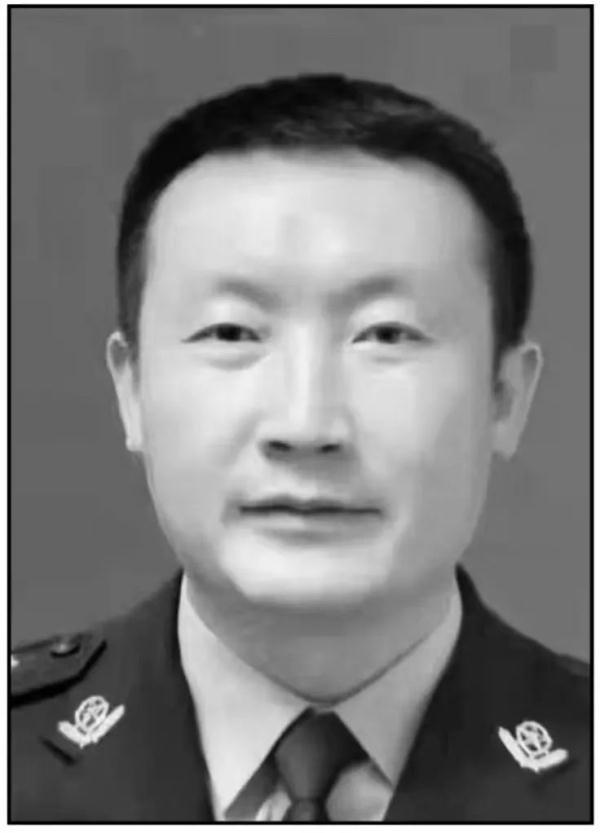 亲亲我呀臣年小说txt下载(亲亲我呀全集txt下载)