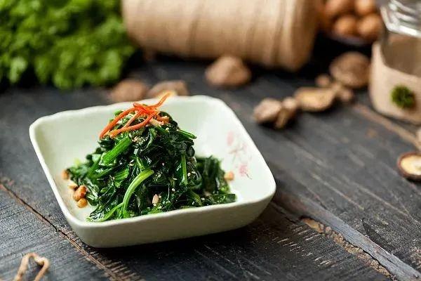 早睡晚起、多吃苦味食物……小雪时节这样养生