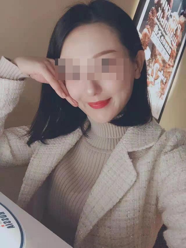 两次手术花光8万元积蓄，“结果还变丑了”，高颜值女孩整形后很“后悔”