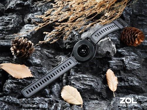 智能私教为跑者而生，华为WATCH GT Runner图赏