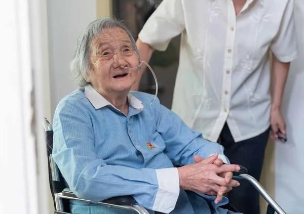 “七一勋章”获得者瞿独伊逝世，她的百岁人生堪称传奇