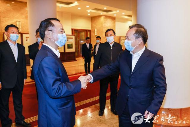 山东省政府与中国联通集团公司签署战略合作协议