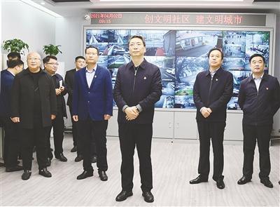 民生工程抓得紧老旧小区展新颜