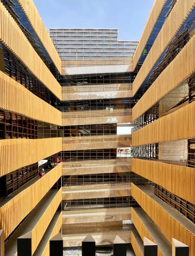 雖遲但到，迪拜世博會10大展館，你必須看