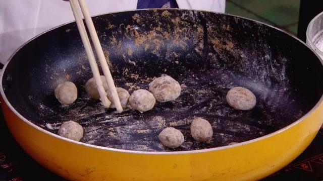 藏在厨房里的这种调料，竟是养生高手！散寒、行气、化湿，小小一颗功效多