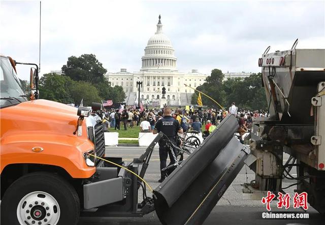 东西问丨田飞龙：美国“民主领袖”地位为何摇摇欲坠？