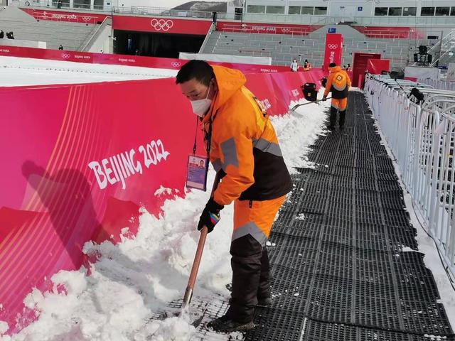 心旷神怡的意思是什么