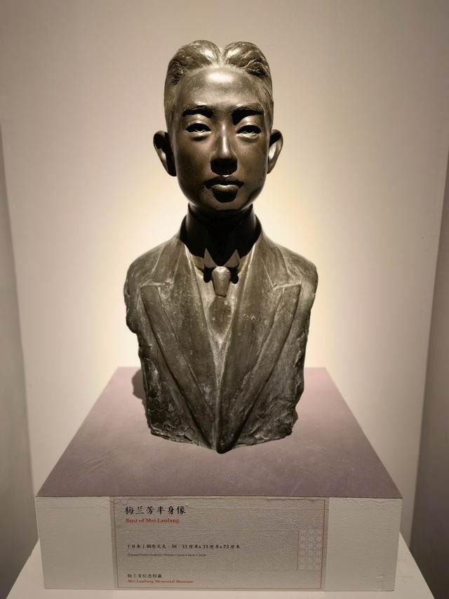 建筑工程展中兴风采