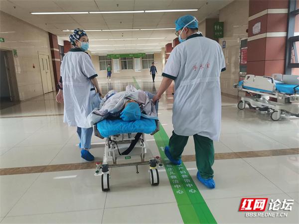 进了重症监护室才明白，心梗远比你想象的离得更近