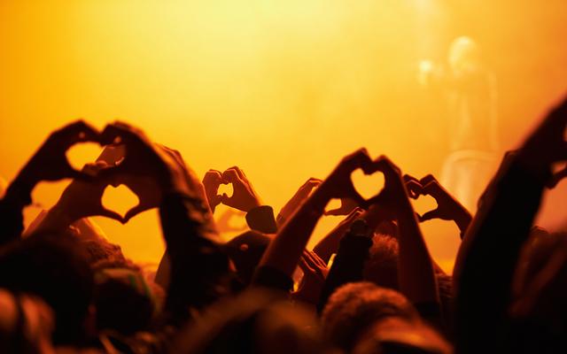 我的女朋友真不是大明星txt(我的女友真是大明星txt下载全集)