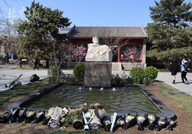 瞻仰先贤、教育后辈！清明假期京城名人故居游受市民青睐
