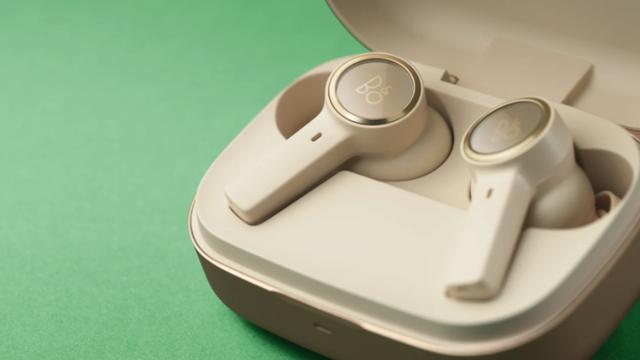 B&O 发布首款杆式 TWS 耳机，外观奢华、性能小幅提升