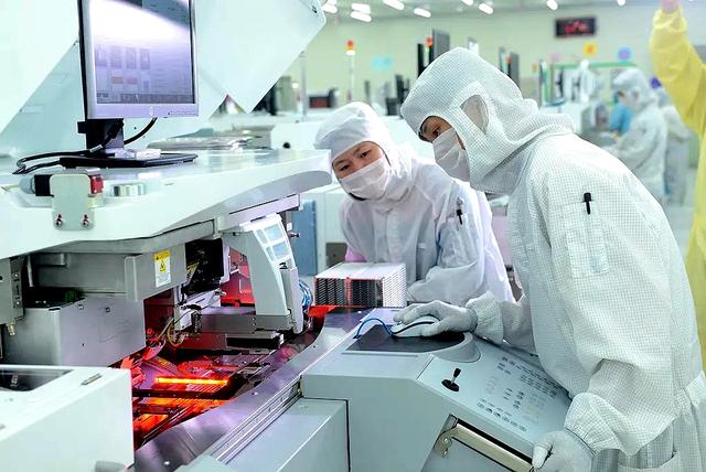 抗疫之下 江苏南通13个百亿级重特大制造业项目加快推进