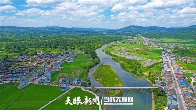 省第十三次党代会主席团名单公布（81名）