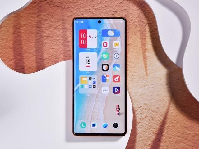 vivo X80 Pro三大卖点 看完知道买不买