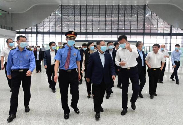 九江首座高铁站——庐山站西站房4月28日正式开通运营