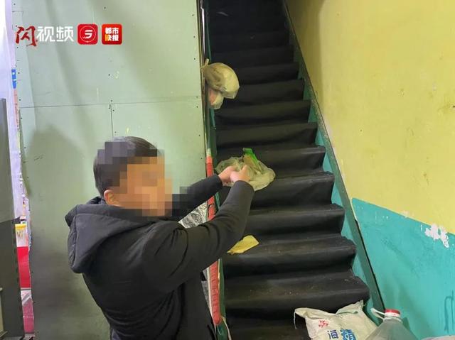 蹭吃蹭喝还偷礼金！陕西警方抓获“婚礼大盗”10人团伙