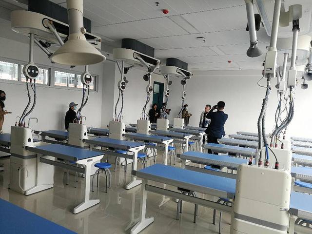 高校智慧團建