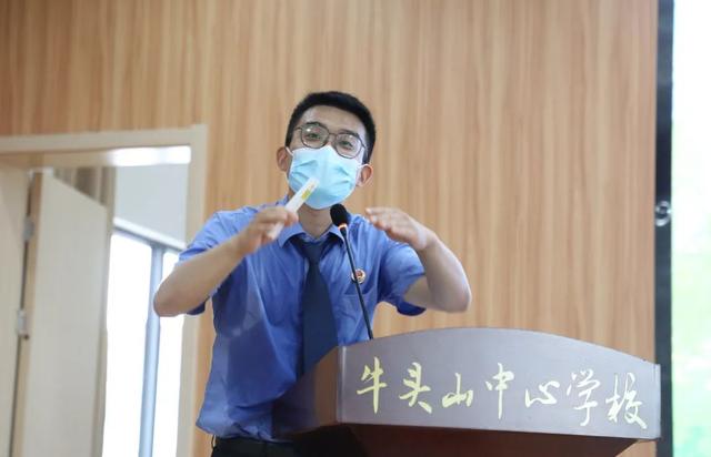 奋斗者正青春丨汤骏：“检察蓝”护航孩子们茁壮成长