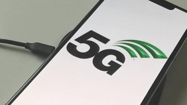 苹果公司自研调制解调器曝光，iPhone12让路新机跌至爱疯价致敬