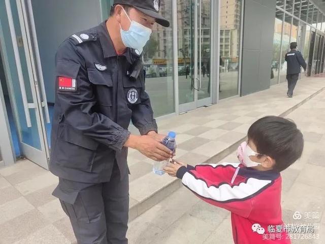 「主题活动」临夏市甘光幼儿园“五一劳动节”主题活动