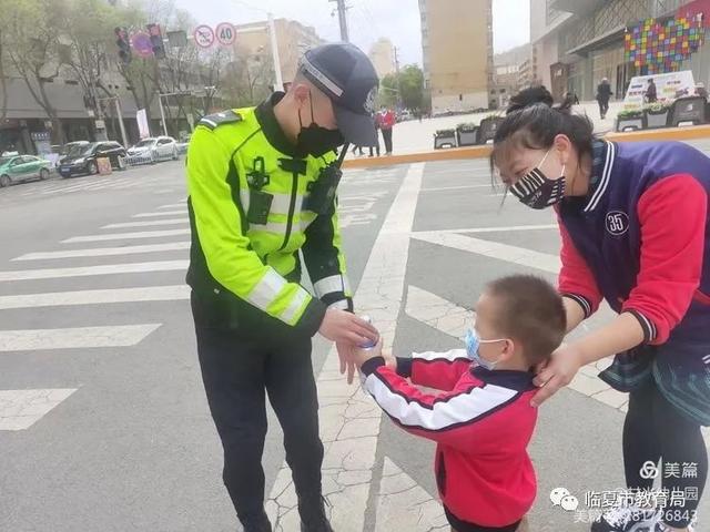 「主题活动」临夏市甘光幼儿园“五一劳动节”主题活动