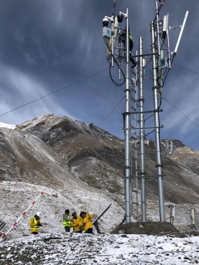 中国移动携手华为 完成“巅峰使命2022”珠峰科考登顶通信保障