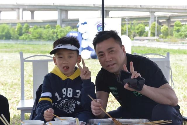 警属进警营 共度五一节