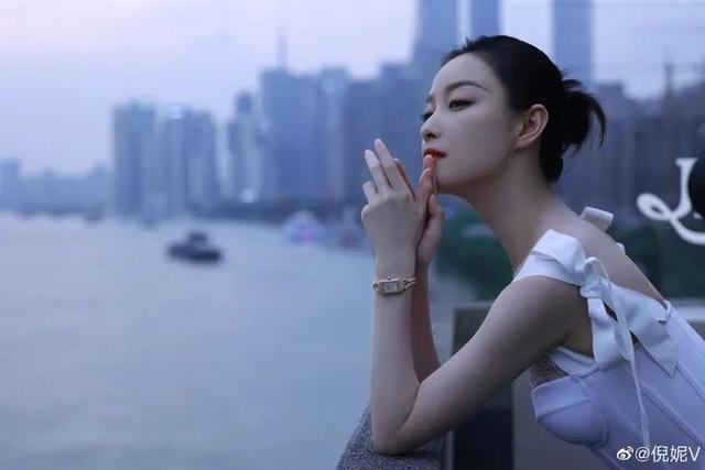01年的沈月演不了小昭？不可惜